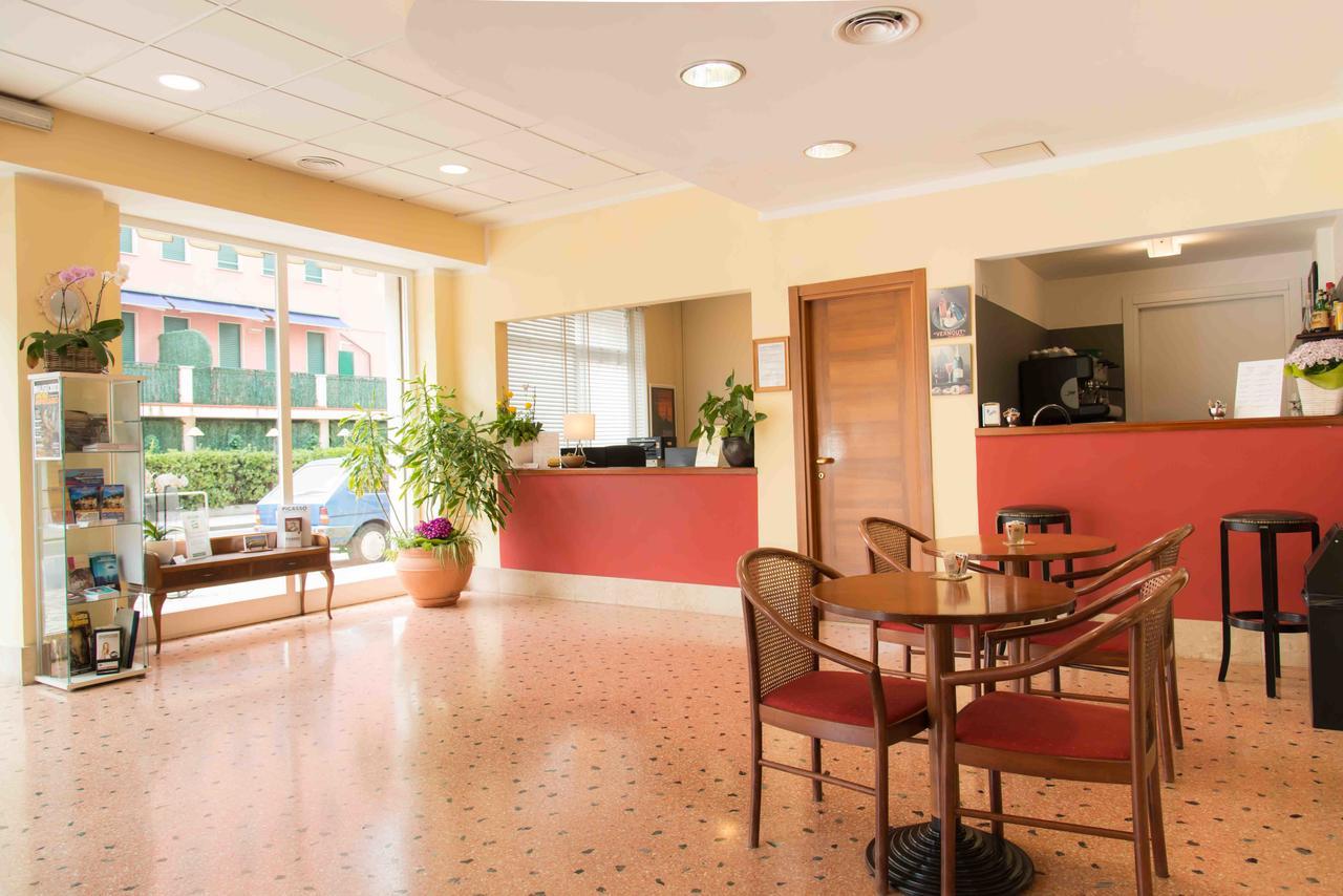 Hotel Elisabetta 세스트리레반떼 외부 사진